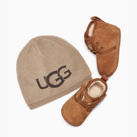 UGG Baby Neumel & UGG Beanie Brown Boots for Kids (BAQM92584)